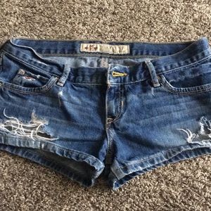 Hollister destructive mini shorts